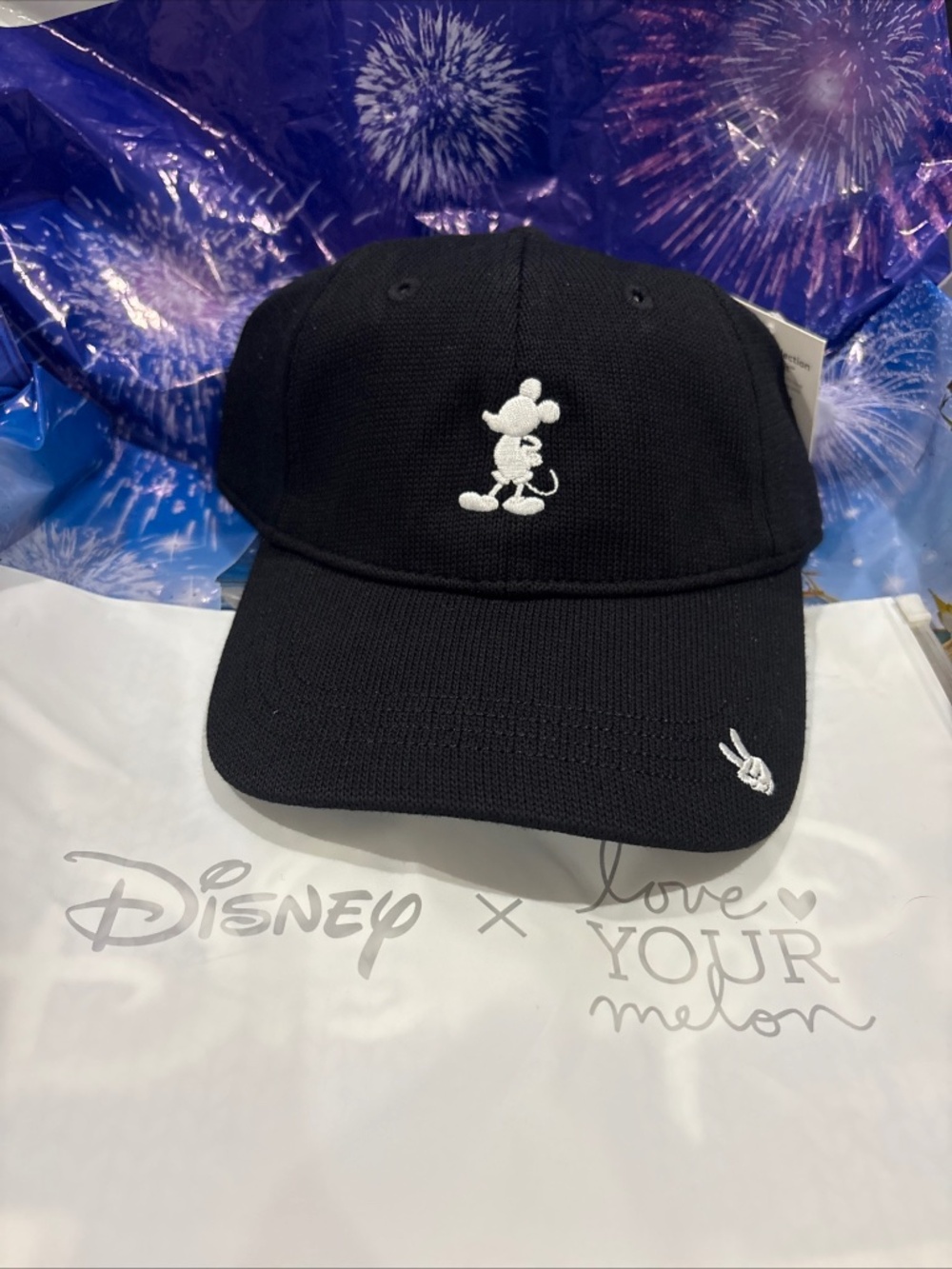 DISNEY X LOVE YOUR MELON Fit Knit Mickey Mouse Peace Ball Cap Hat With Bag NWT